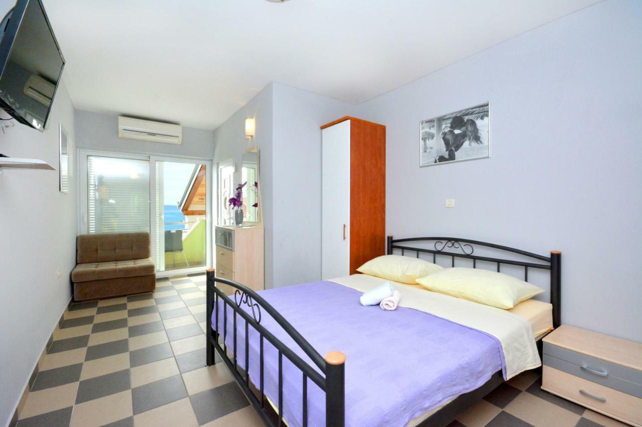 Beach Apartman Petra Podstrana Esterno foto